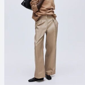 H&M Highrise Wide Leg Pleated Beige Trousers Dress Pants Size 18